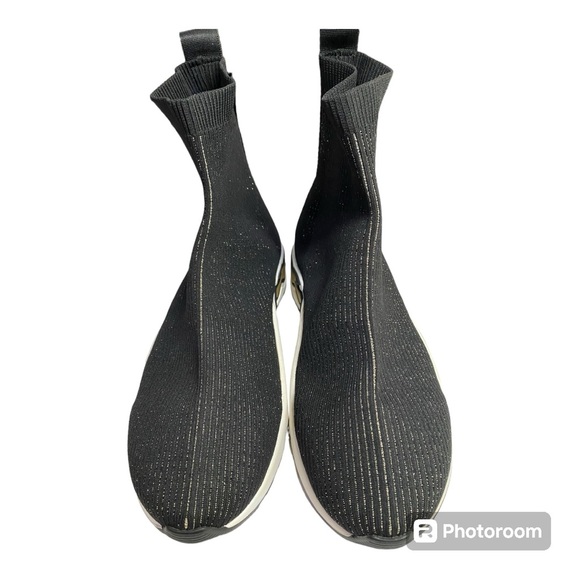 NWOT Sandro Paris Flame Knit Sneaker Booties Size 39 Black with Gold Threads - Picture 3 of 10